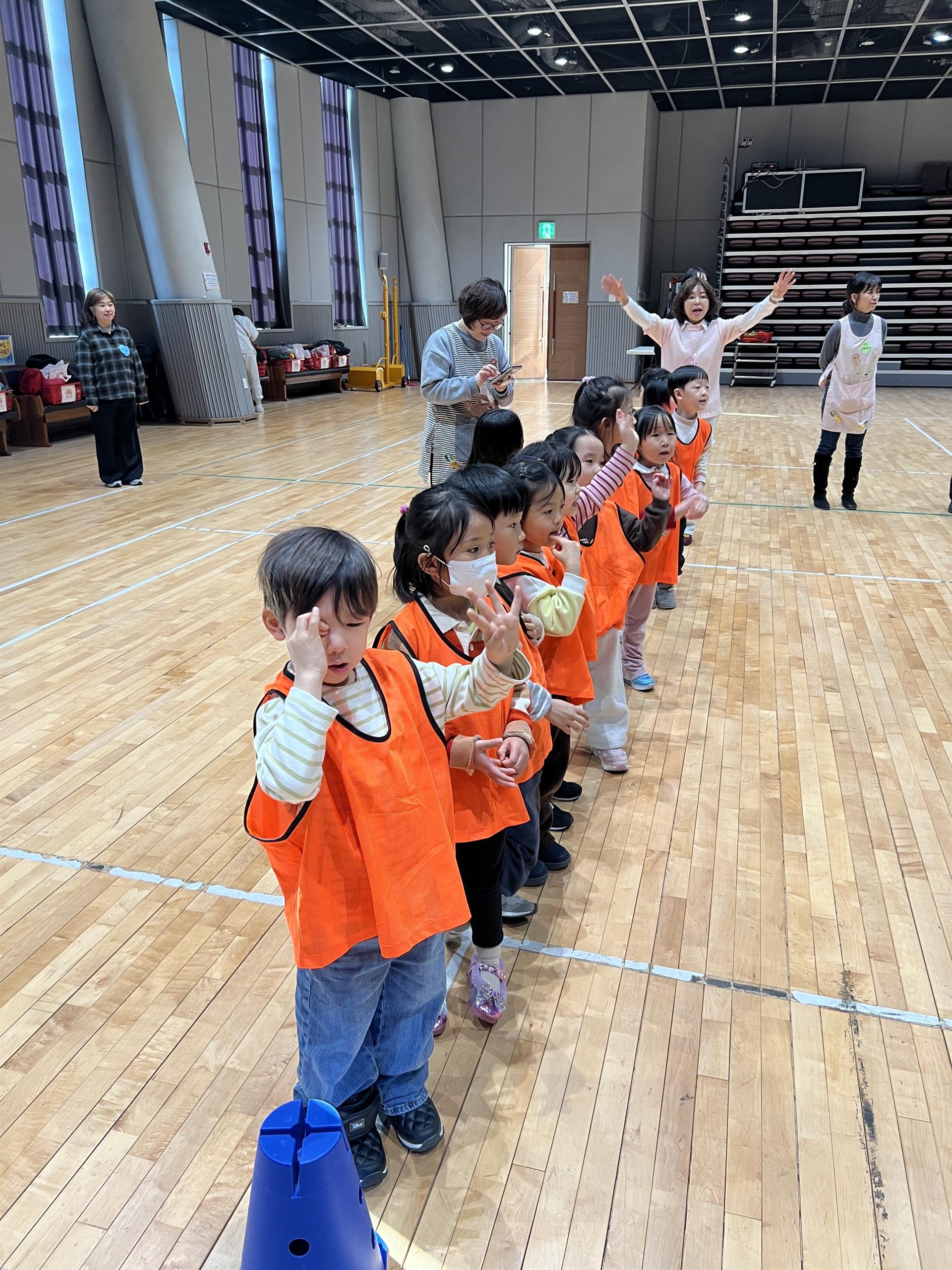 IMG_2004.JPG IMG_2004.JPG