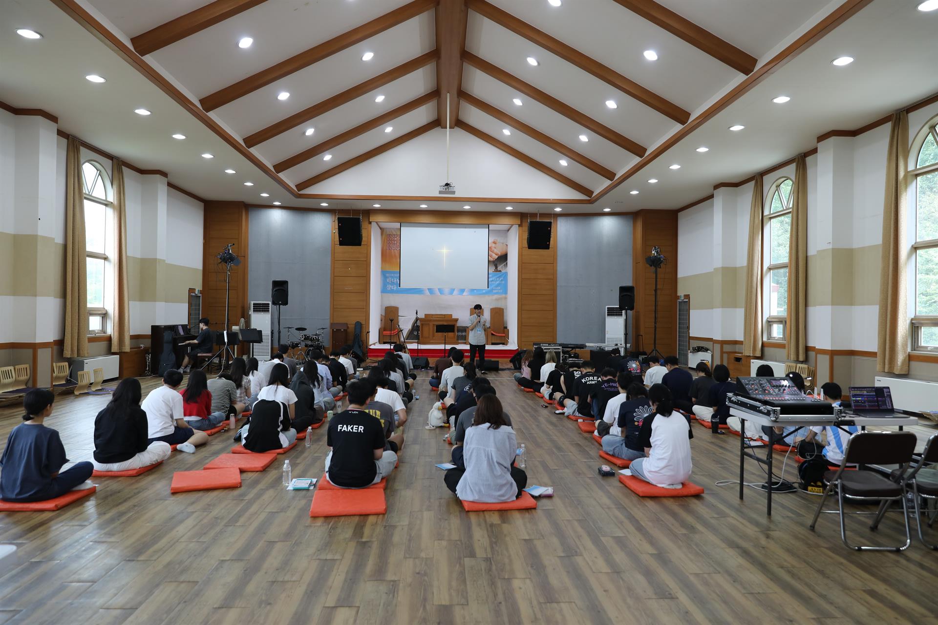 2V4A5153.JPG 2V4A5153.JPG