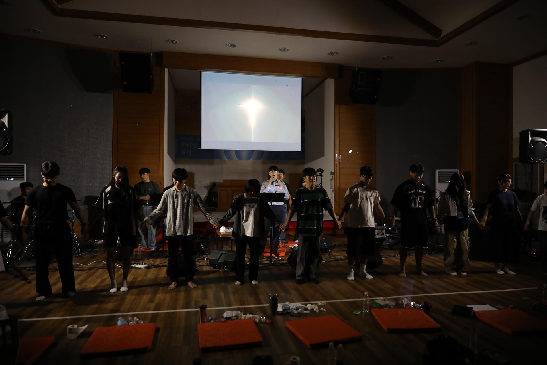 2V4A6284.JPG 2V4A6284.JPG