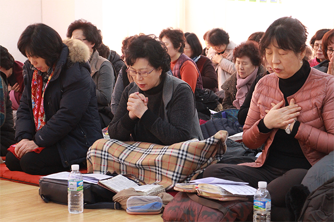 04_중보기도02.jpg 04_중보기도02.jpg