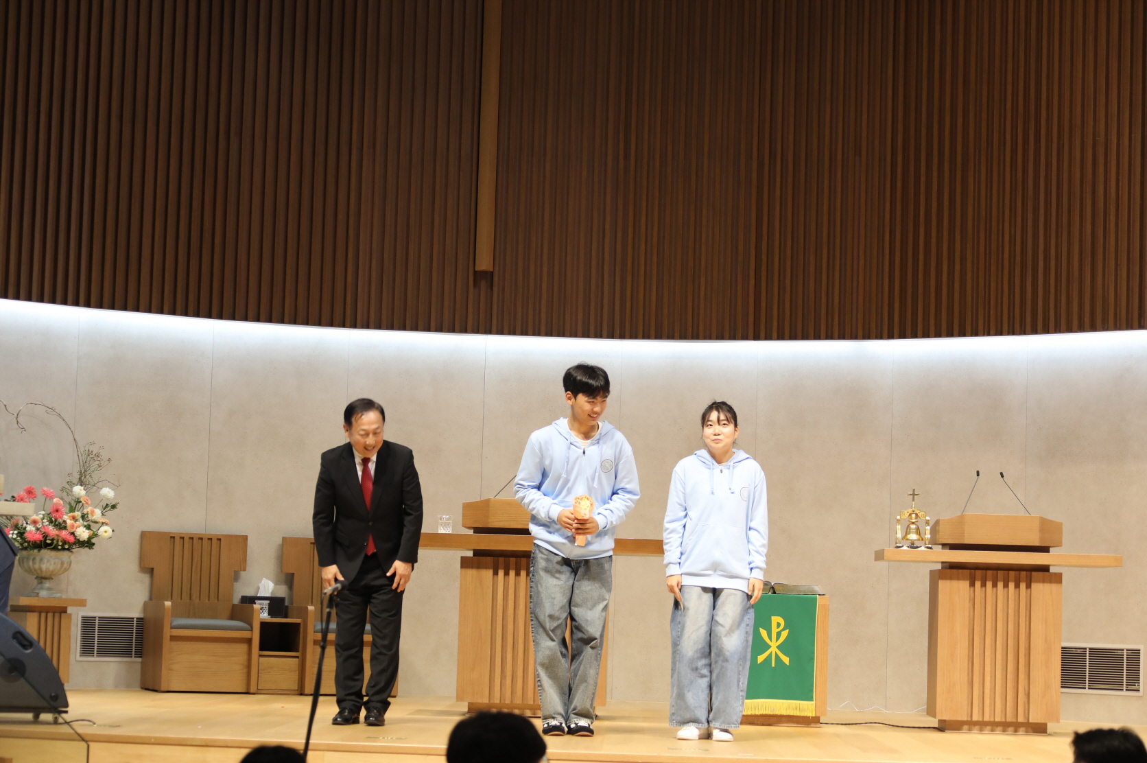 S2V4A7898.jpg S2V4A7898.jpg