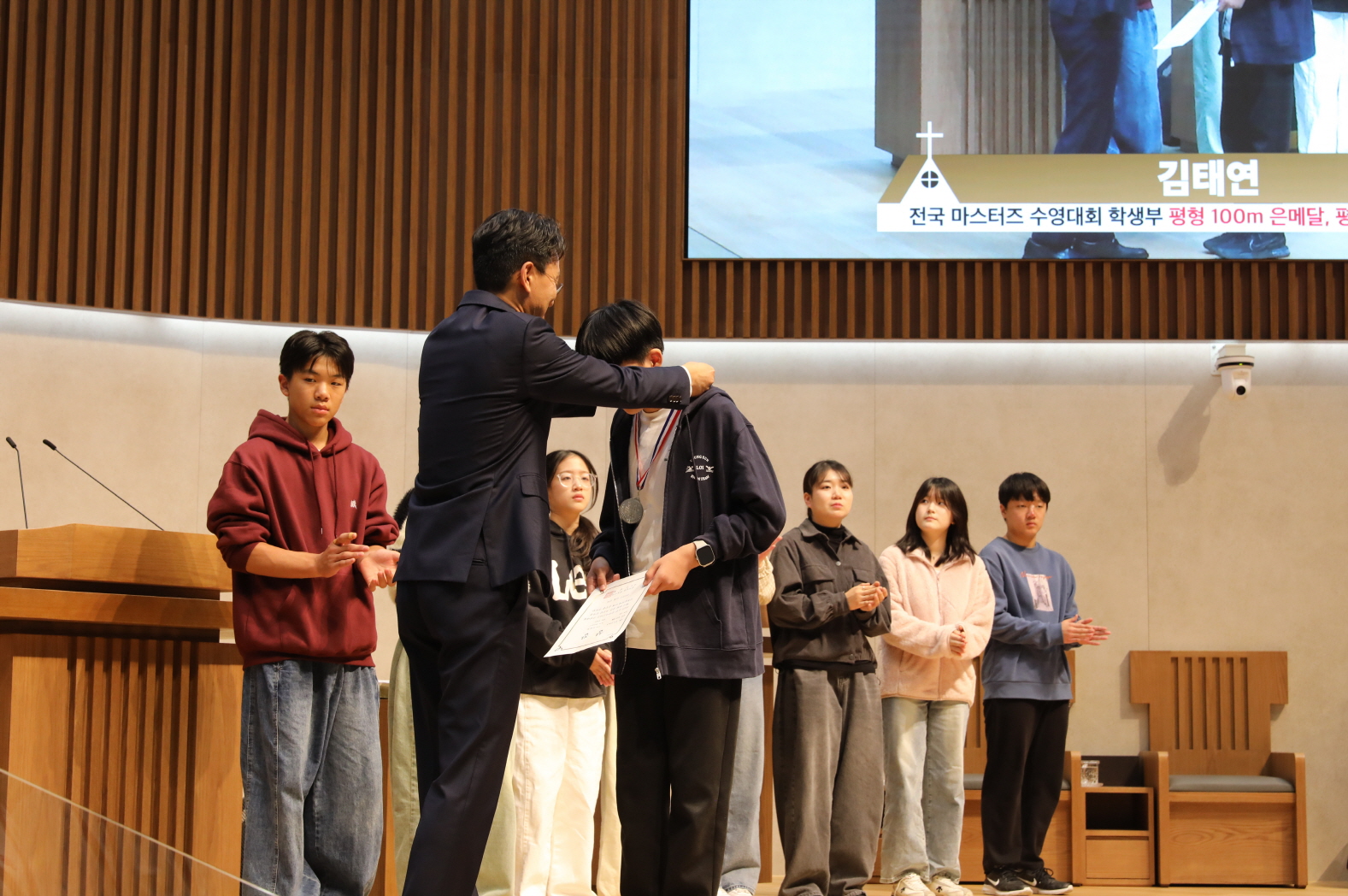 S2V4A8797.jpg S2V4A8797.jpg