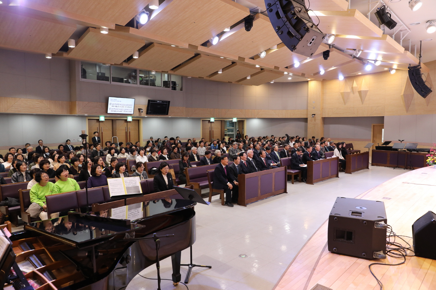 S2V4A9980.jpg S2V4A9980.jpg