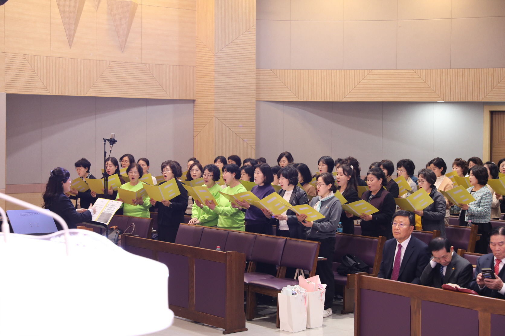 S2V4A9992.jpg S2V4A9992.jpg