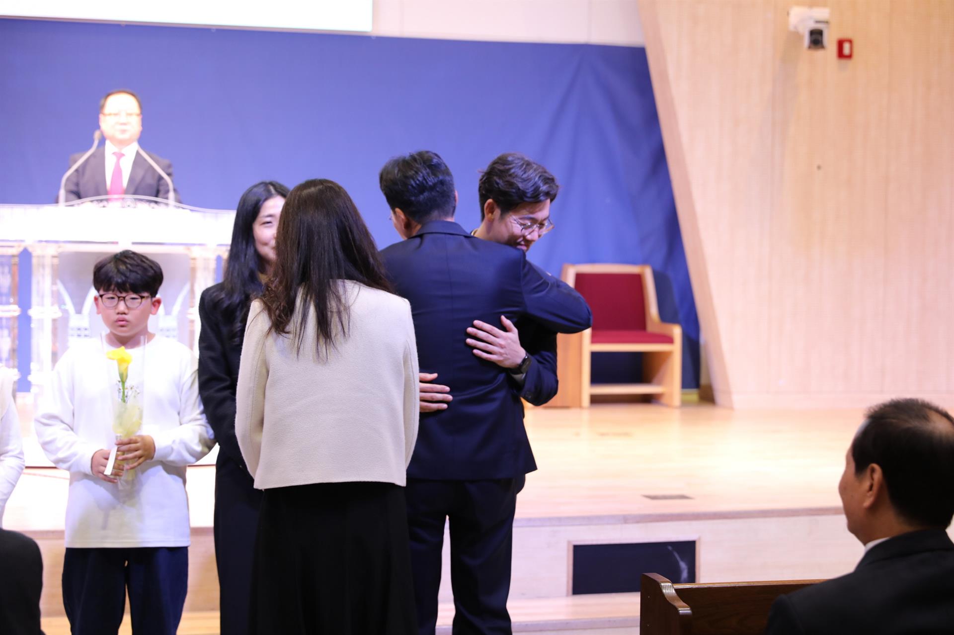 S2V4A0049.jpg S2V4A0049.jpg