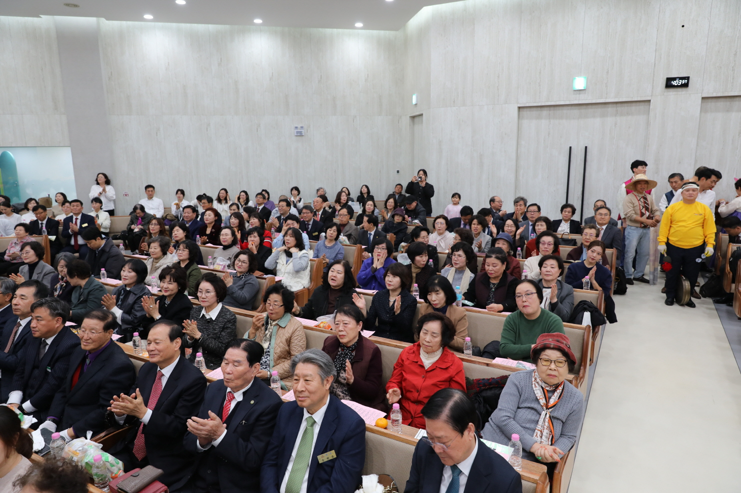 S2V4A9520.jpg S2V4A9520.jpg