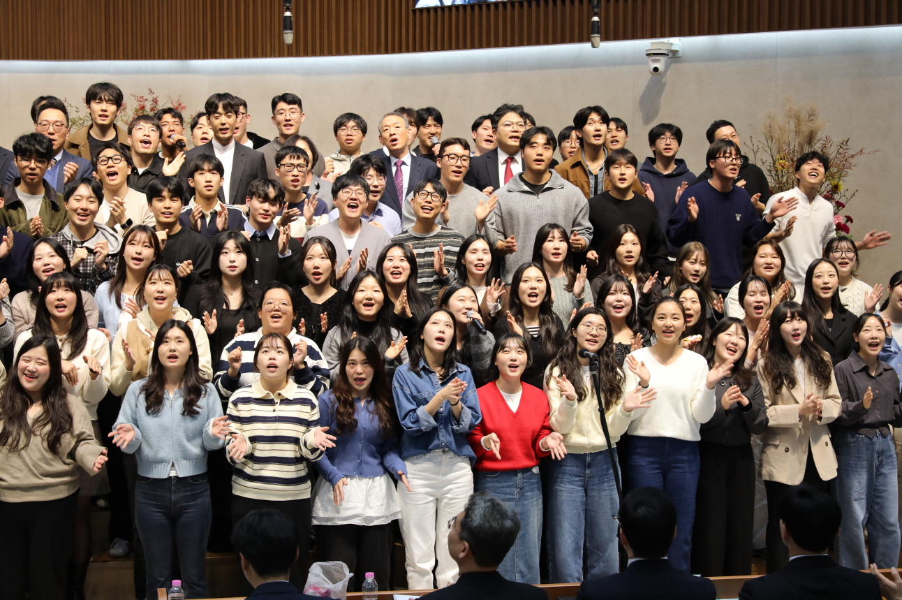 S2V4A9687.jpg S2V4A9687.jpg