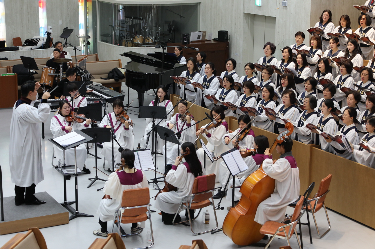 S2V4A2463.jpg S2V4A2463.jpg