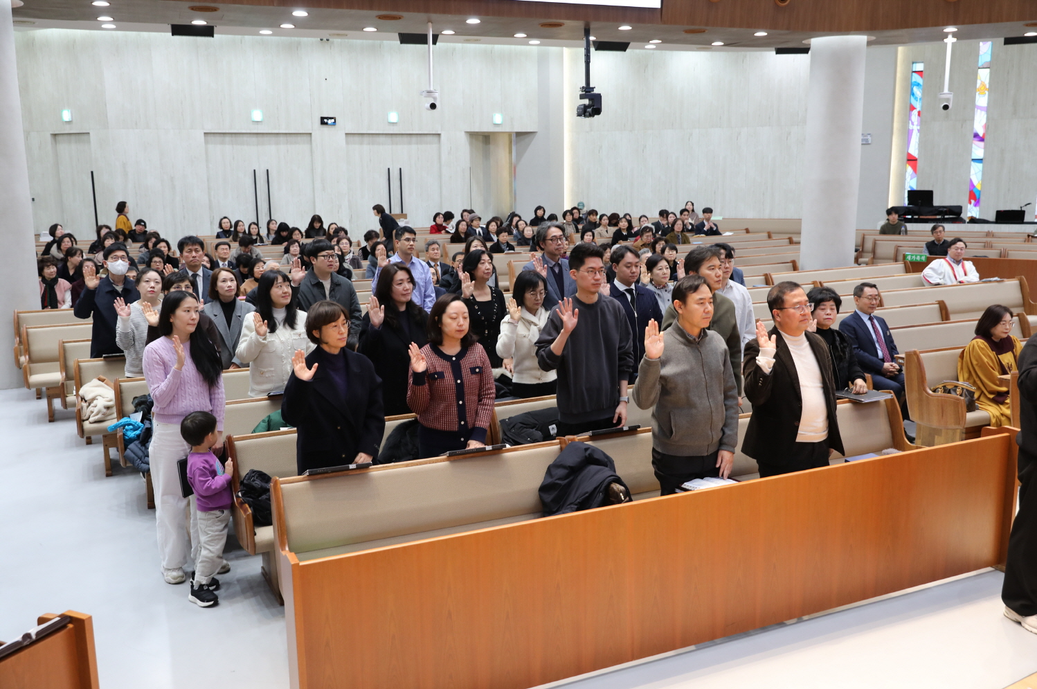 S2V4A3352.jpg S2V4A3352.jpg