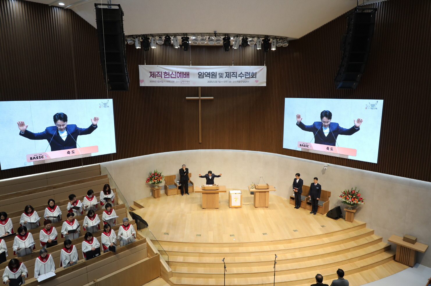 S2V4A3386.jpg S2V4A3386.jpg