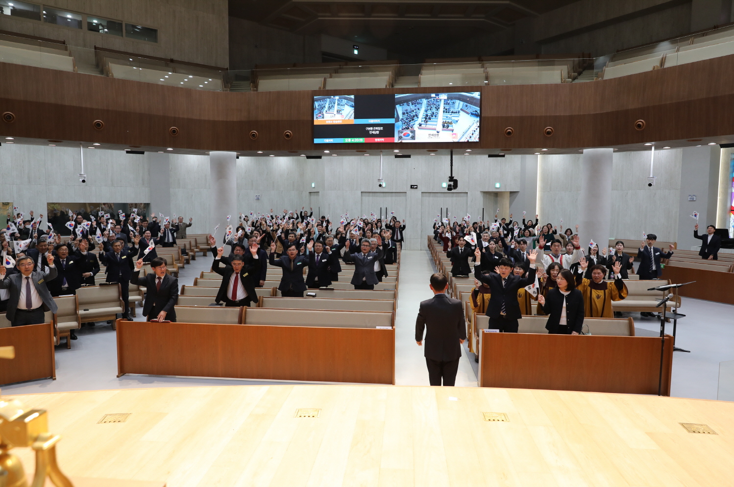 S2V4A5247.jpg S2V4A5247.jpg