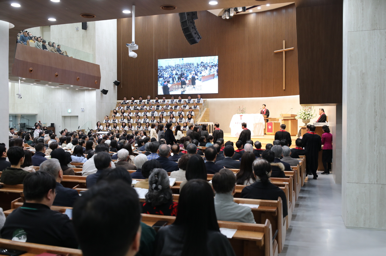 S2V4A5201.jpg S2V4A5201.jpg